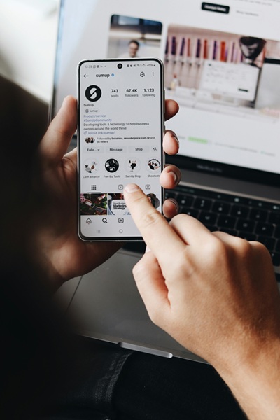 How to become a pro web designer in 2022 and get remot job?